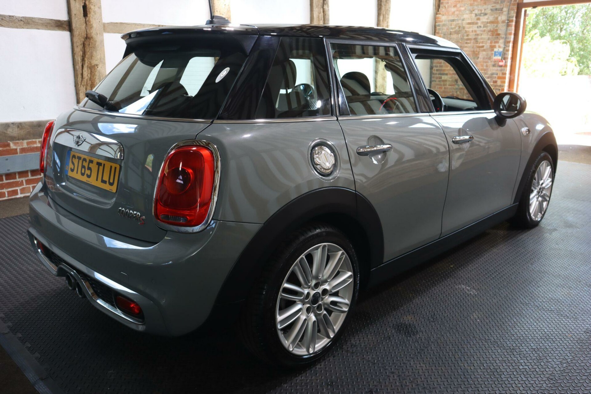 MINI Hatch