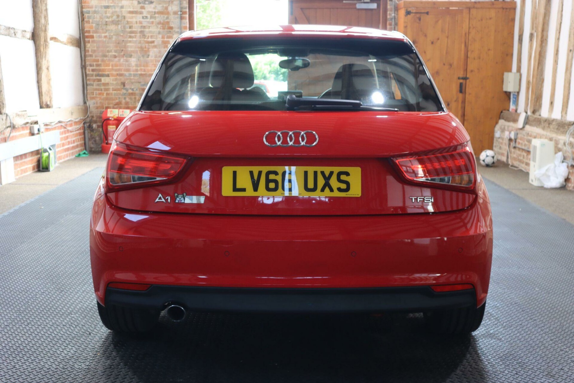 Audi A1