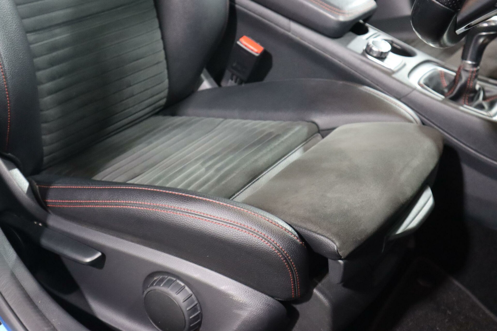 Mercedes Benz GLA Class