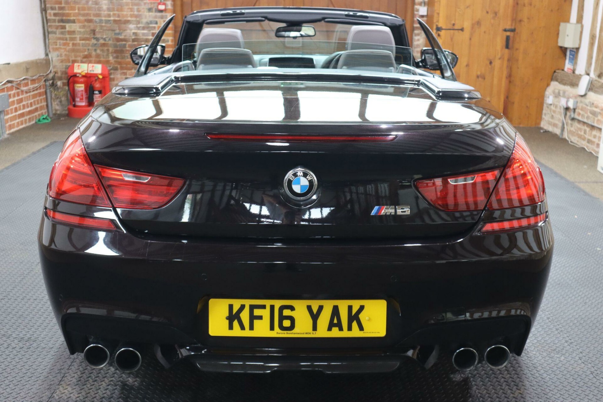 BMW M6