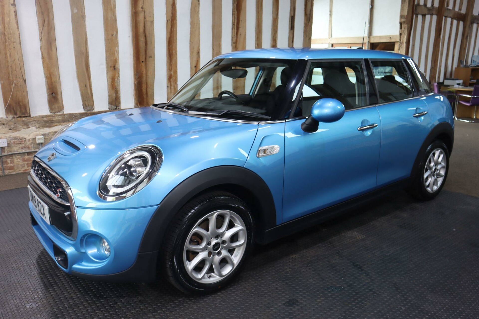 MINI Hatch
