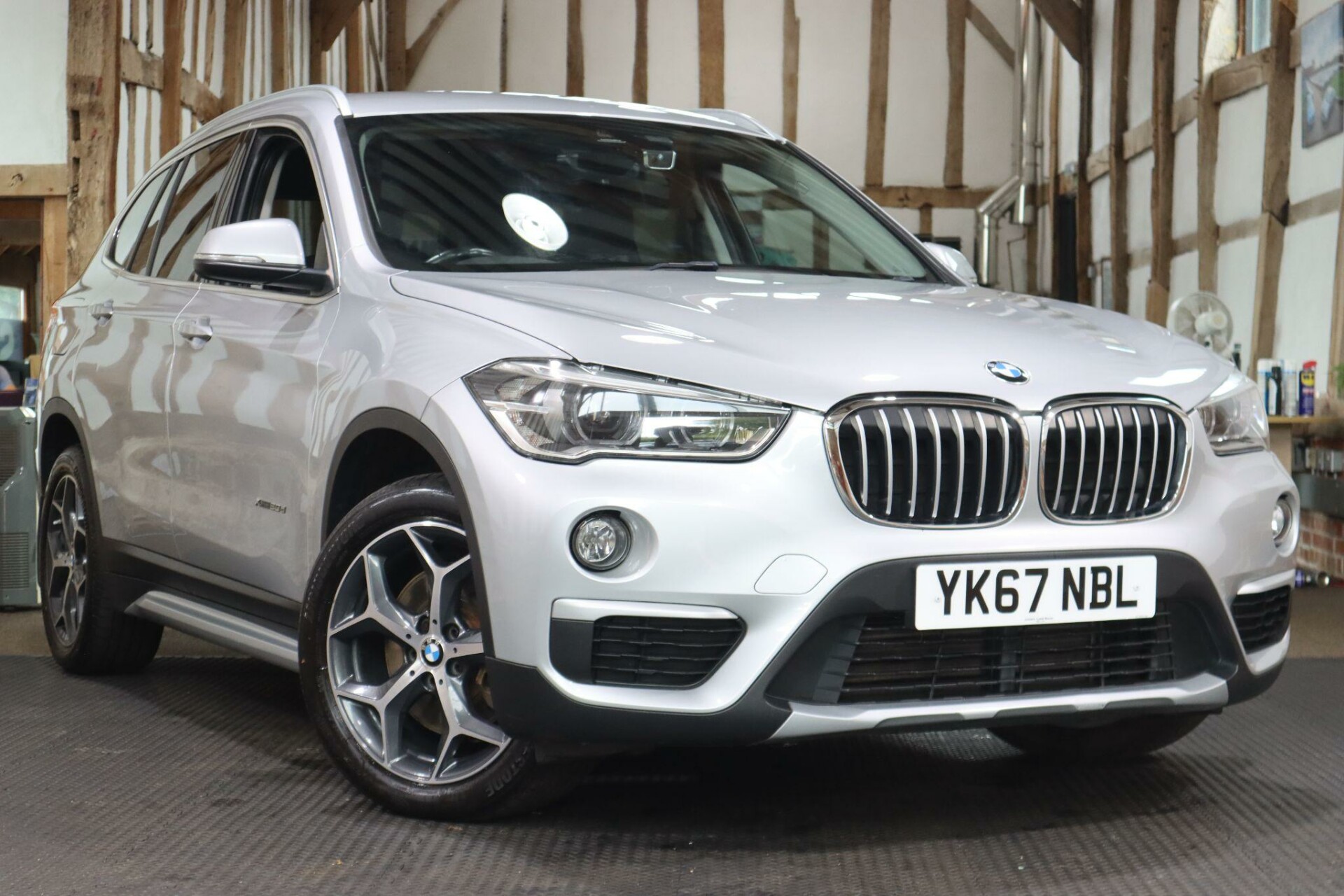 BMW X1