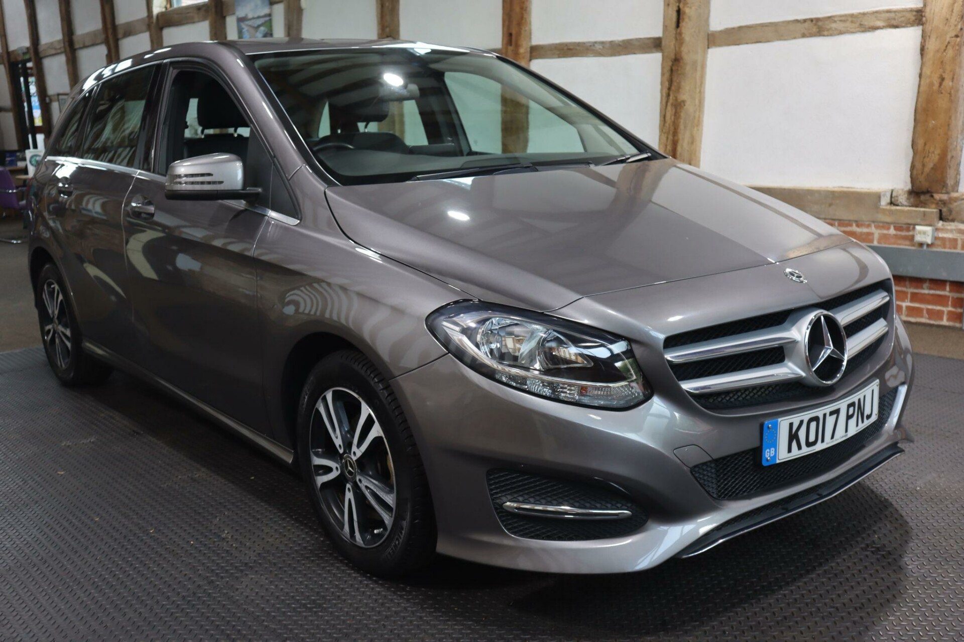 Mercedes Benz B Class