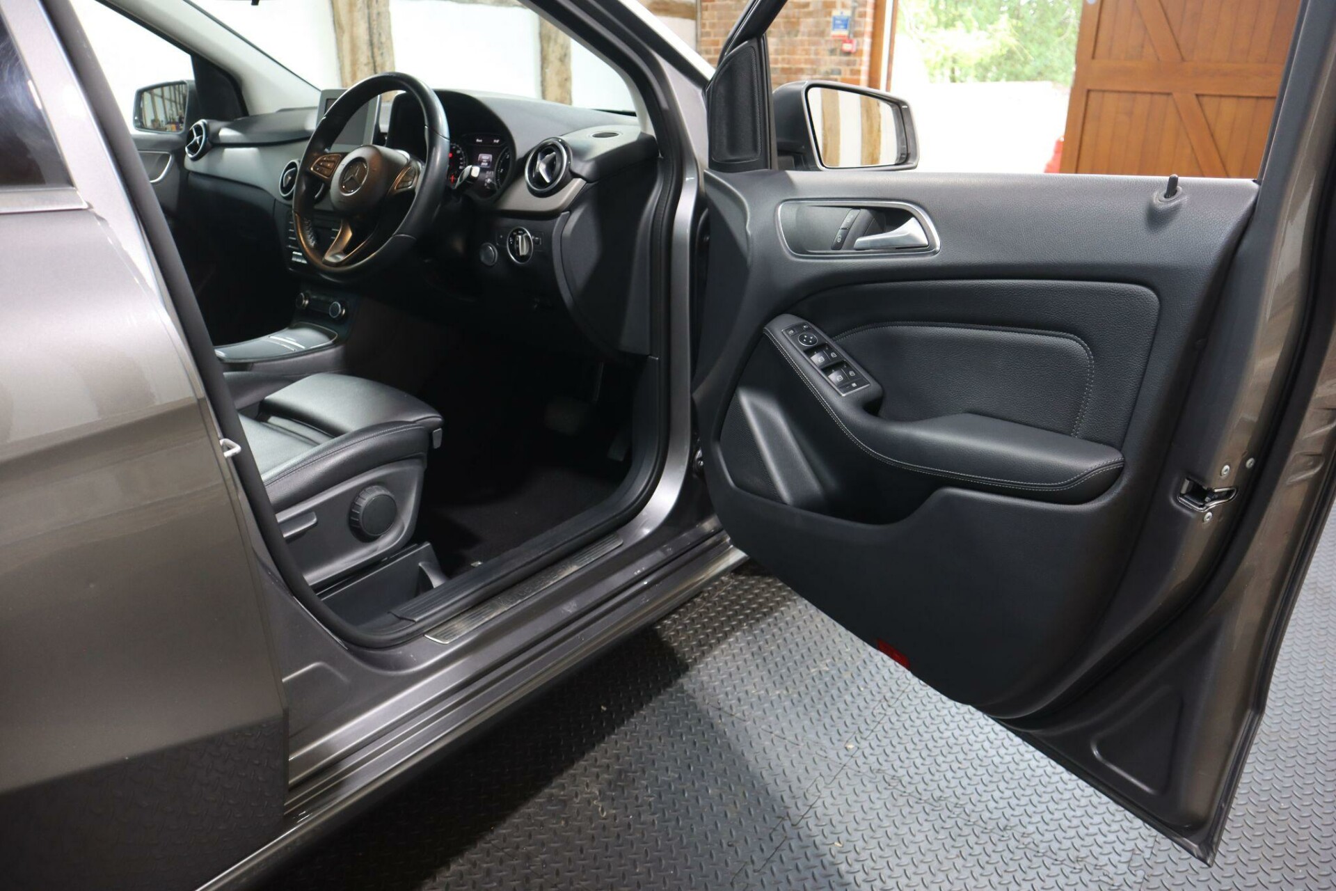 Mercedes Benz B Class