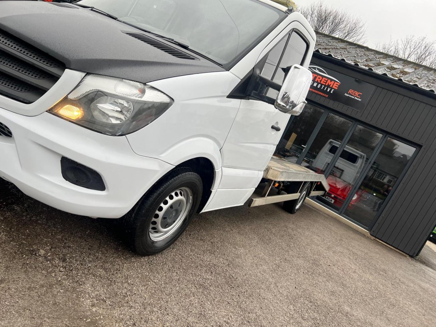 Mercedes Benz Sprinter