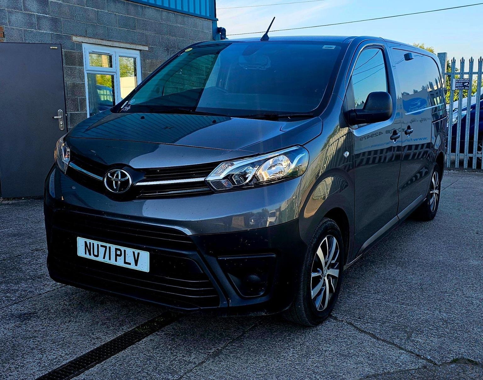 Toyota Proace