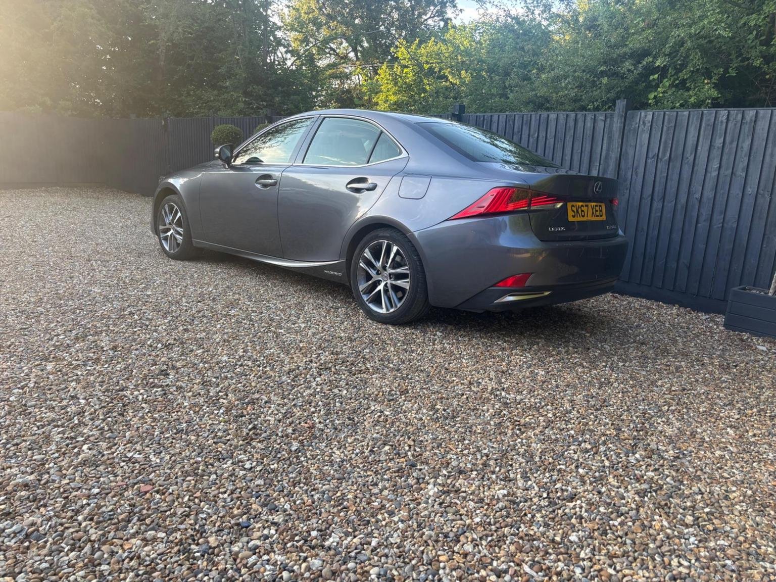 Lexus IS