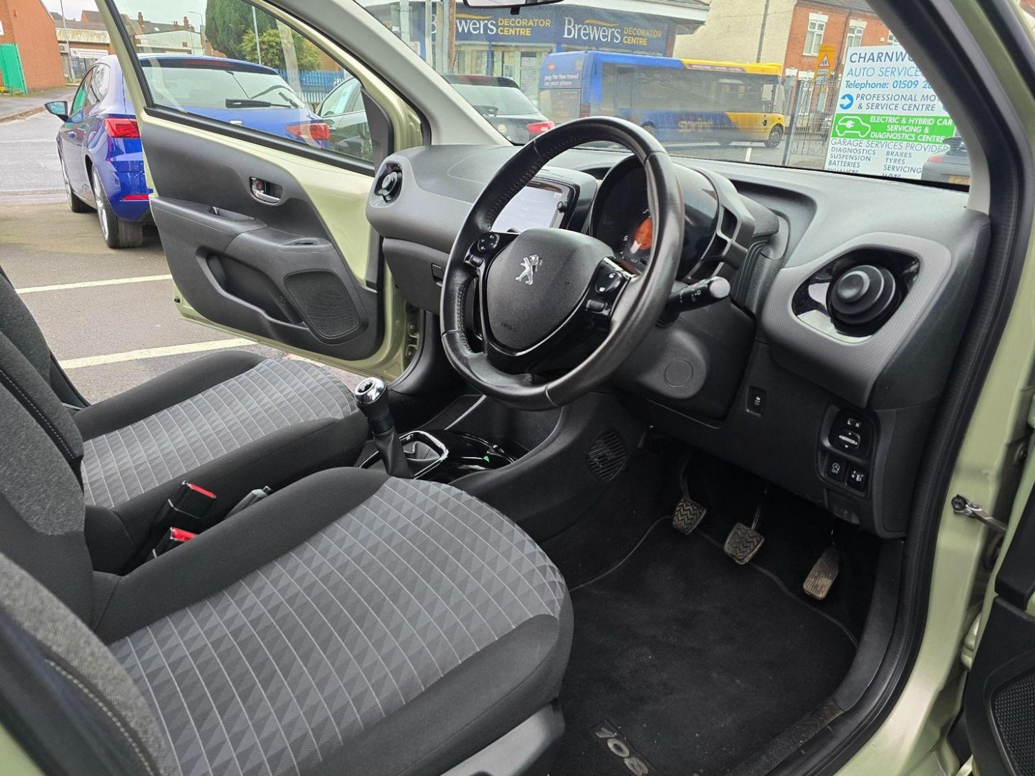 Peugeot 108