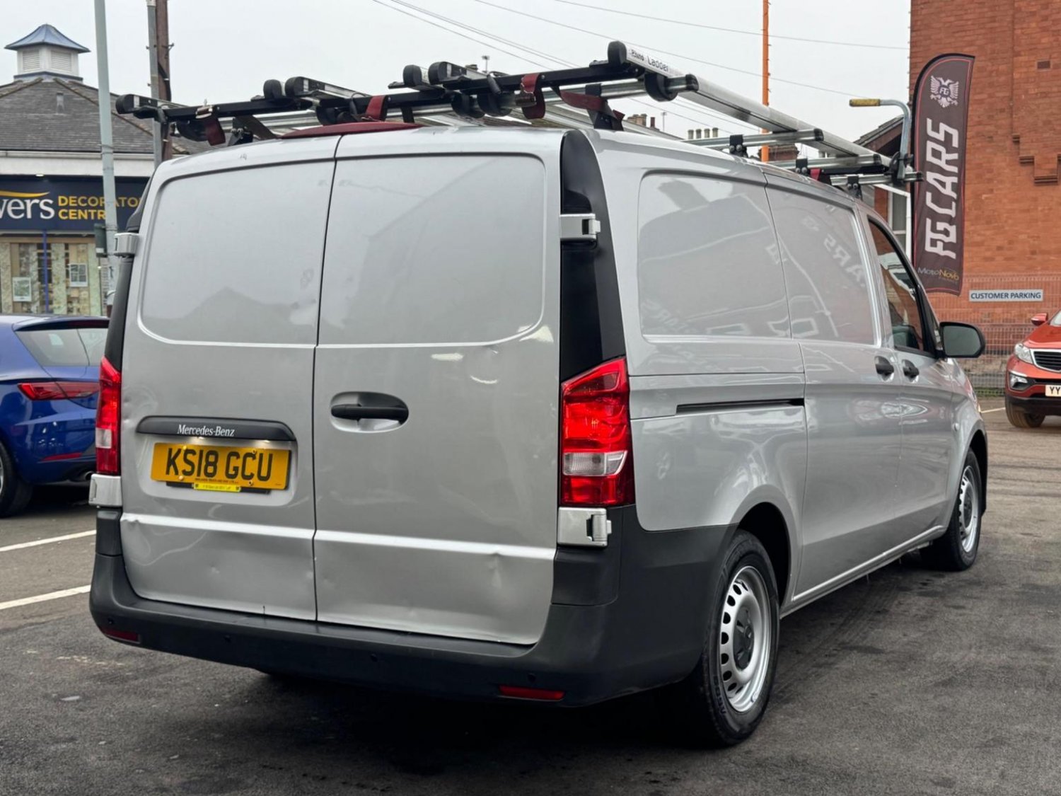 Mercedes Benz Vito