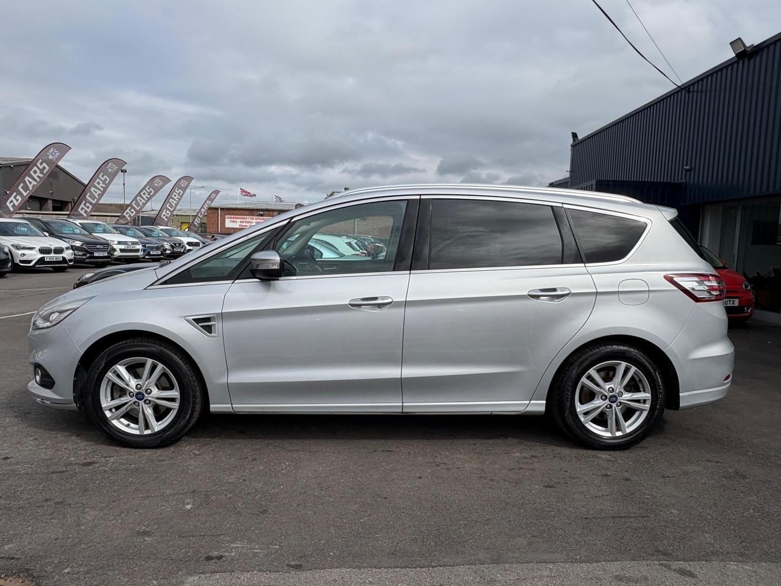 Ford S Max