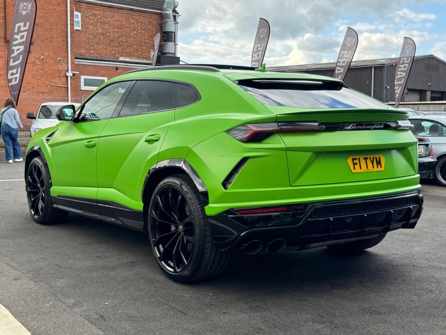 Lamborghini URUS