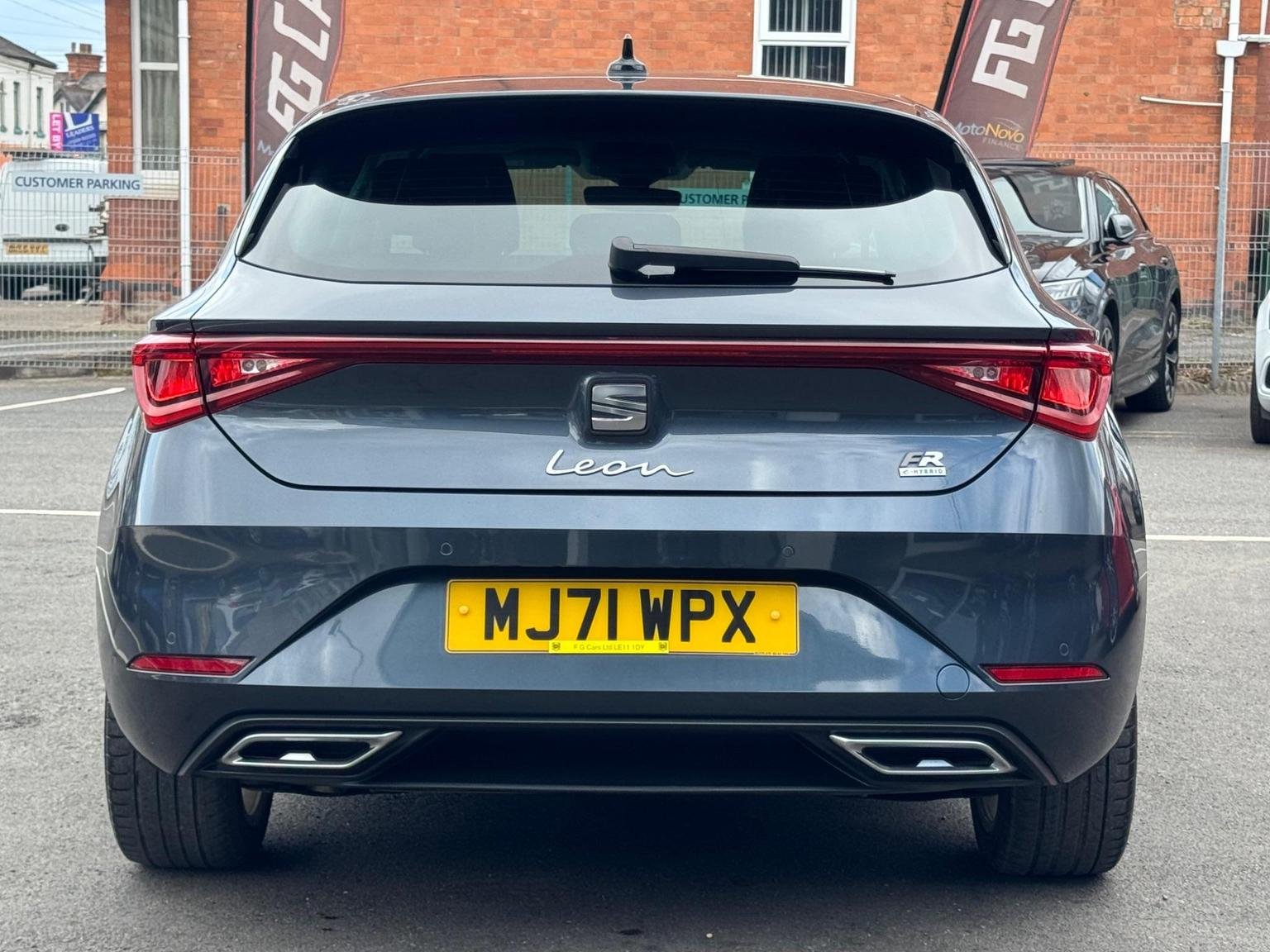 SEAT Leon