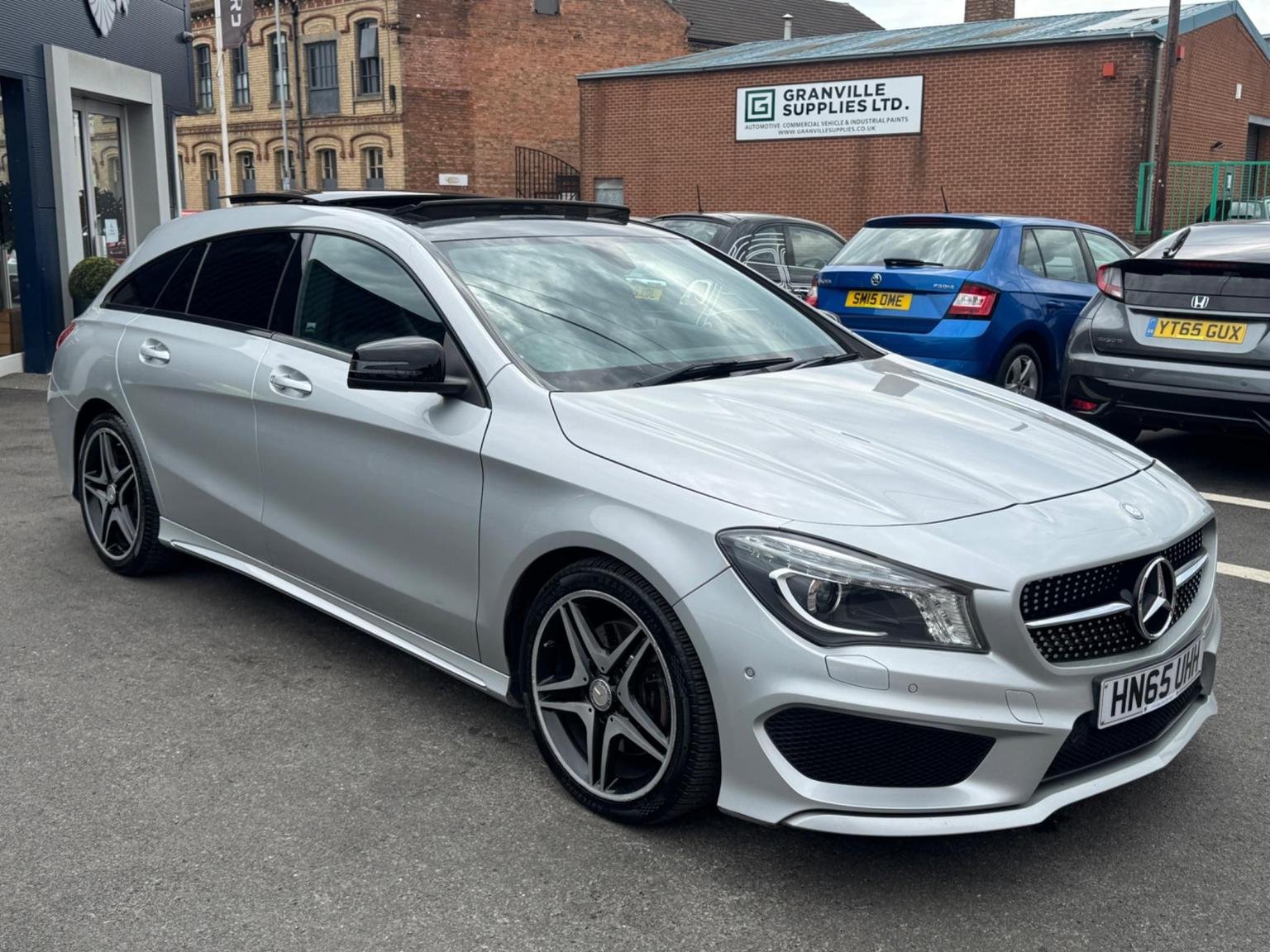 Mercedes Benz CLA