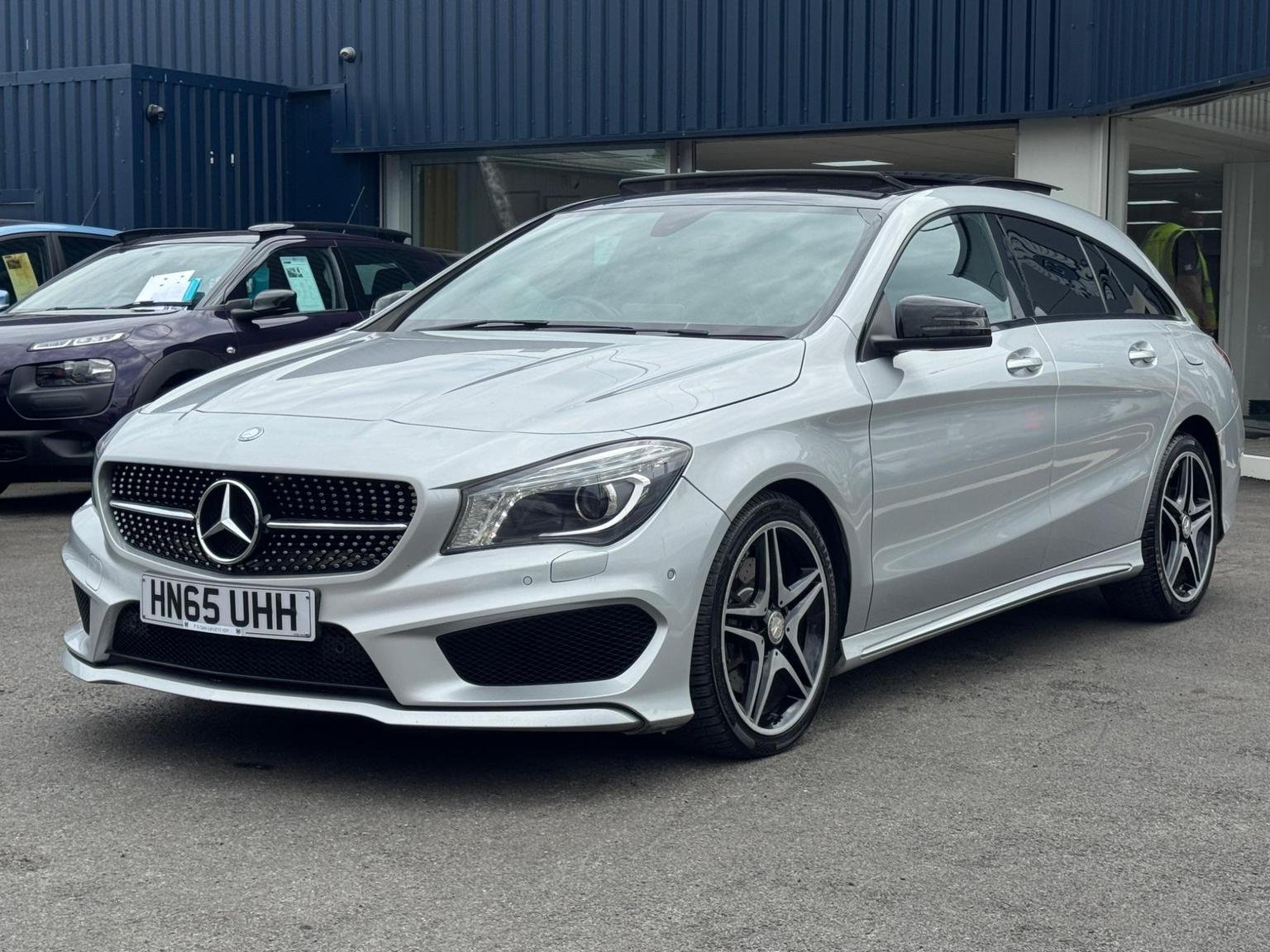 Mercedes Benz CLA