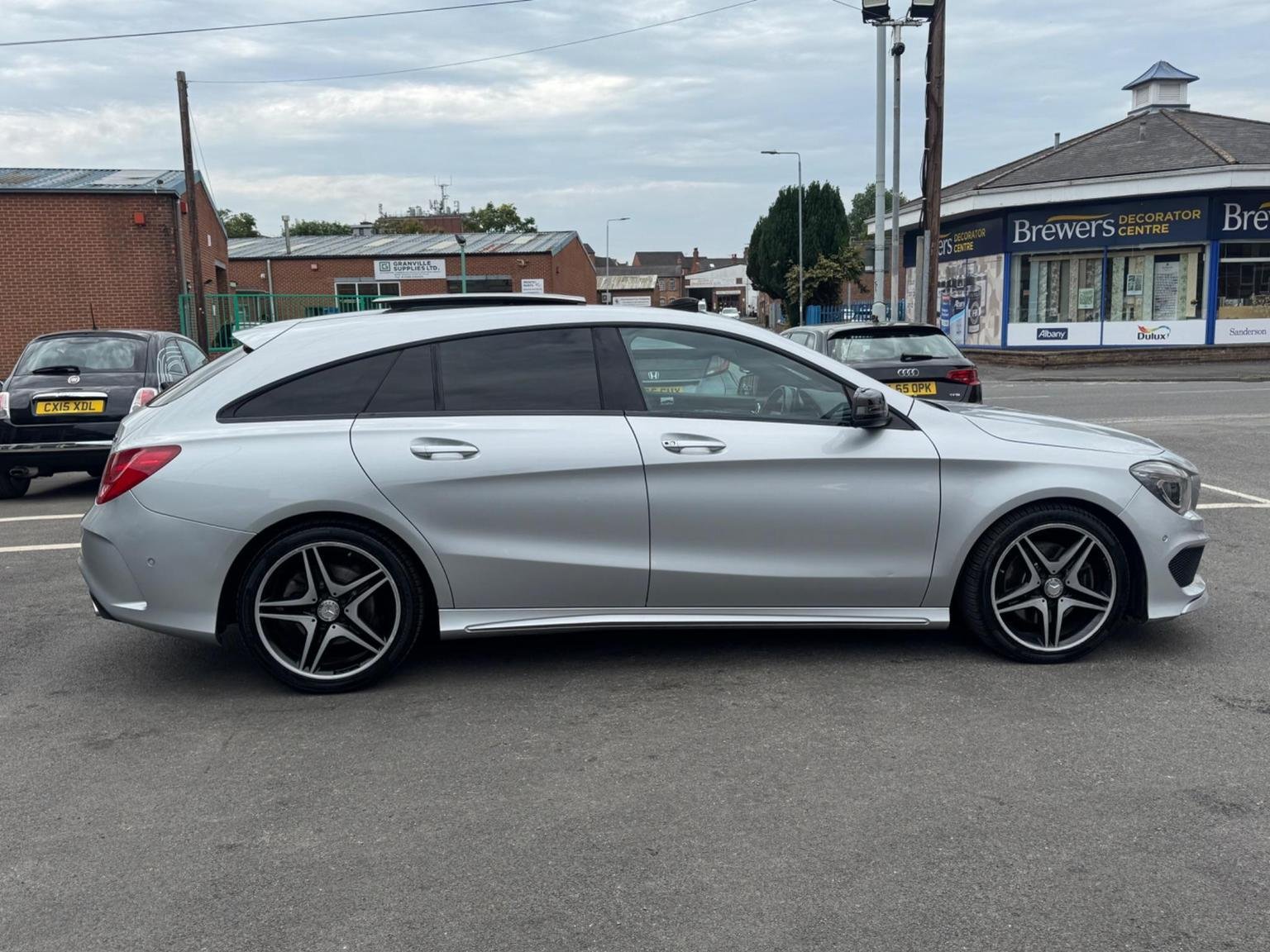 Mercedes Benz CLA