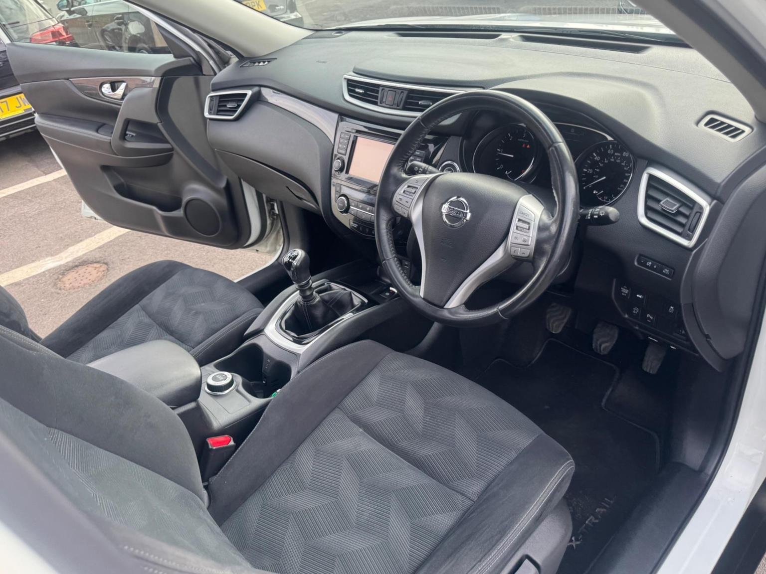 Nissan X Trail