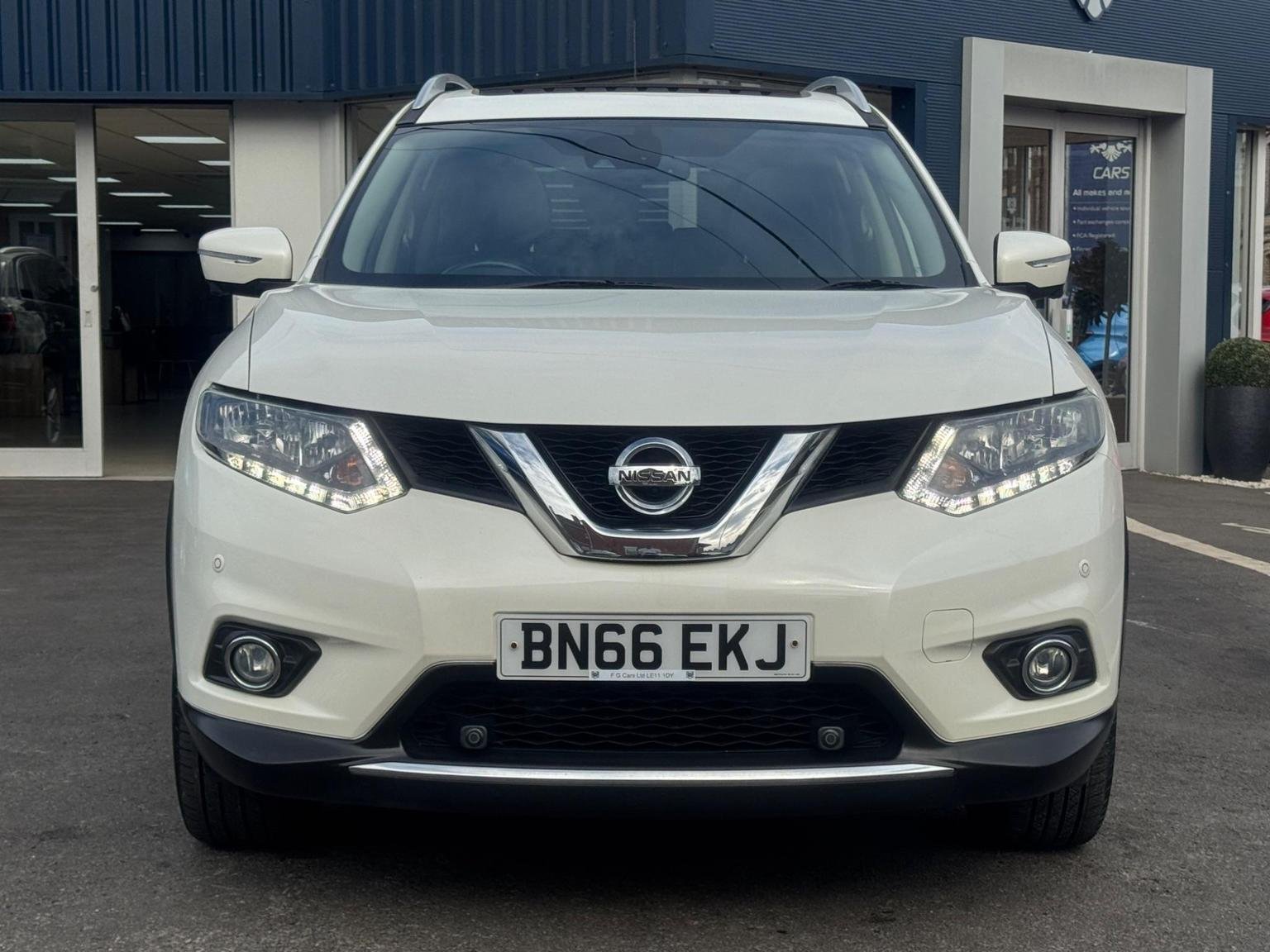Nissan X Trail