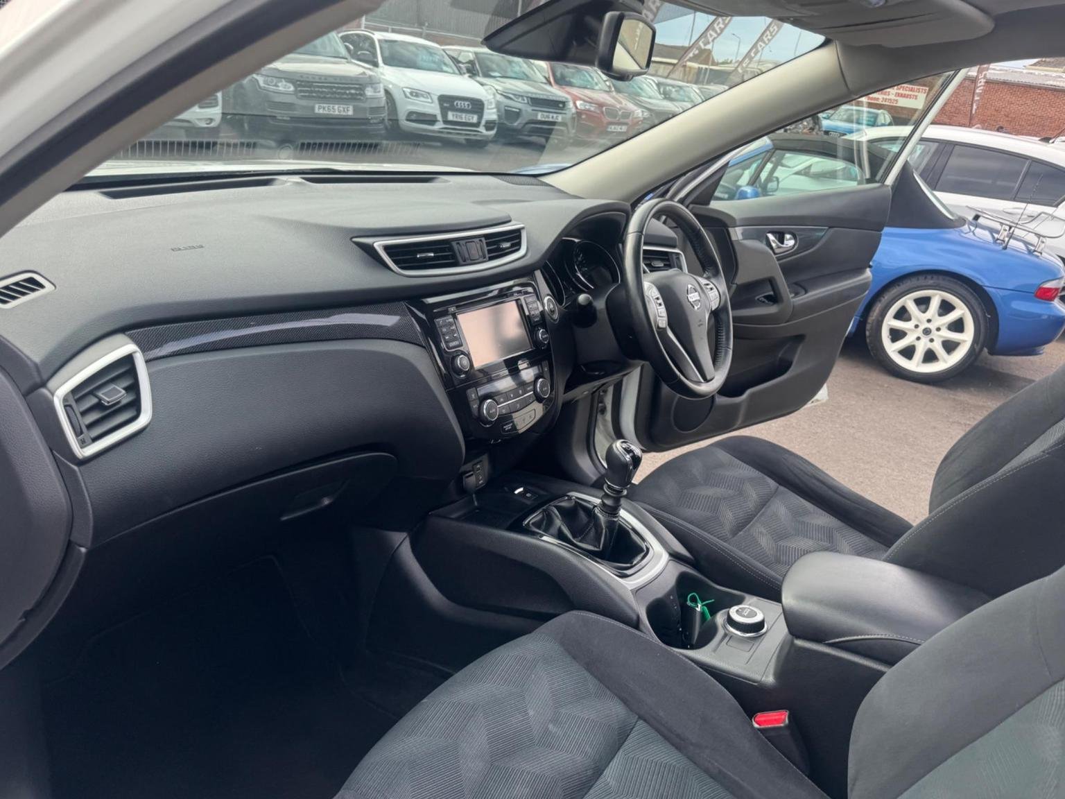 Nissan X Trail