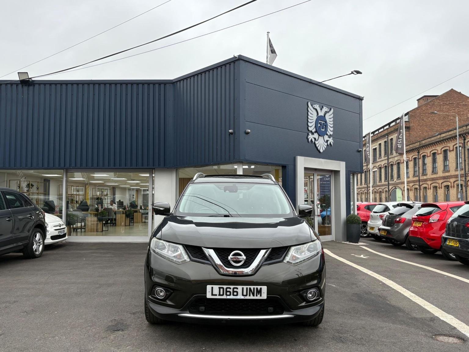 Nissan X Trail