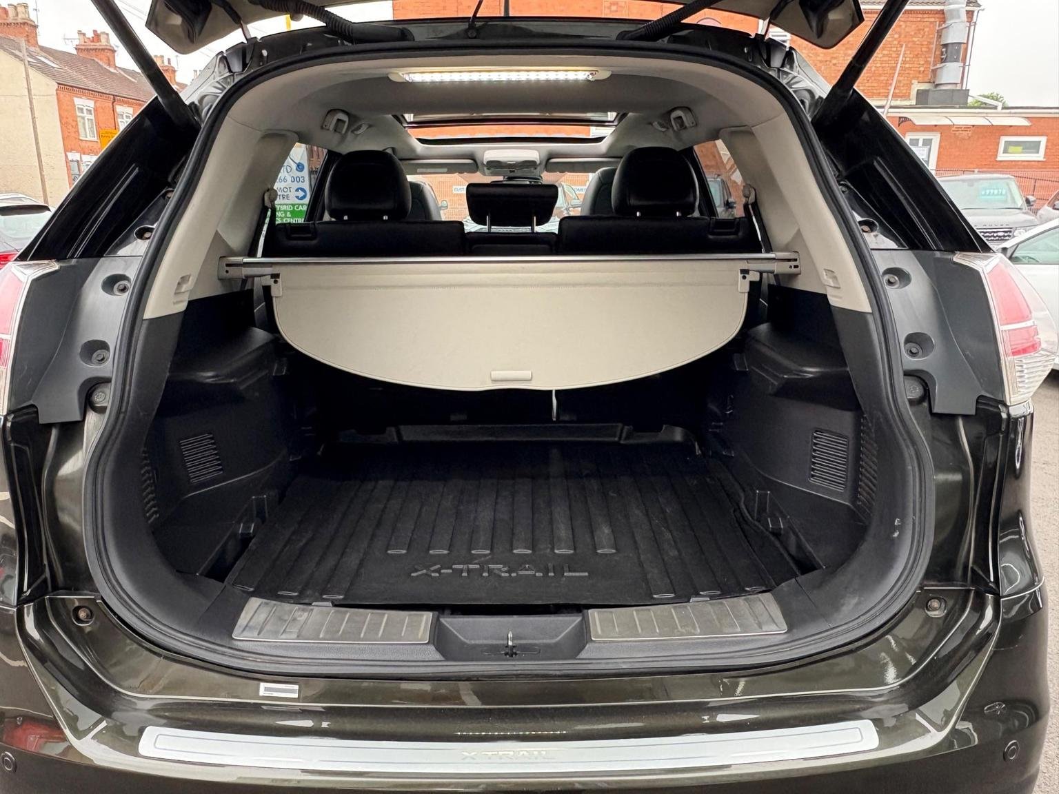 Nissan X Trail