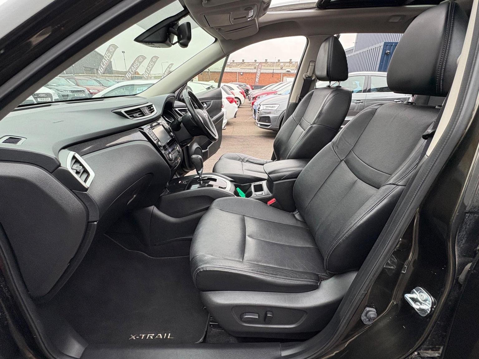 Nissan X Trail