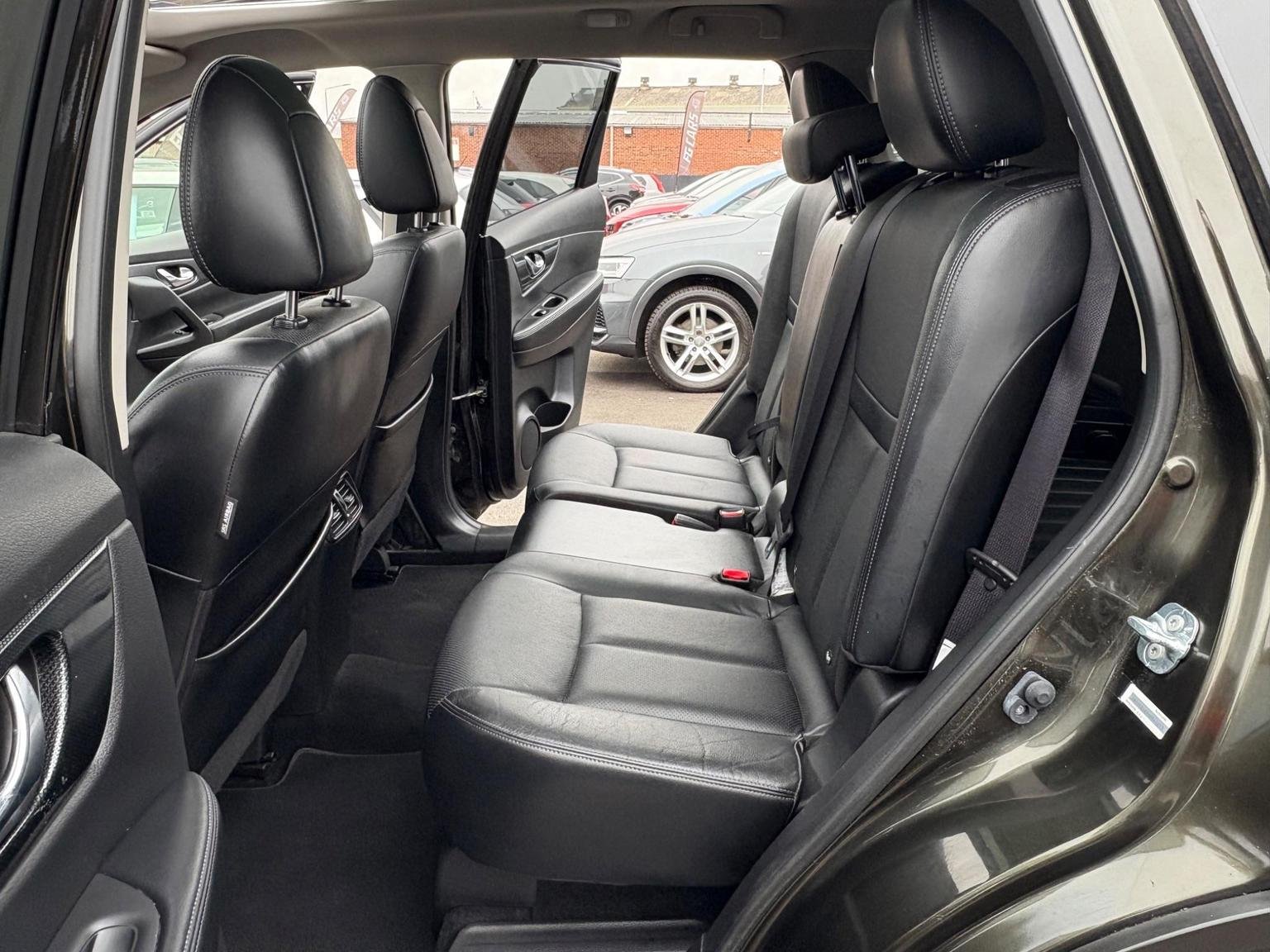 Nissan X Trail