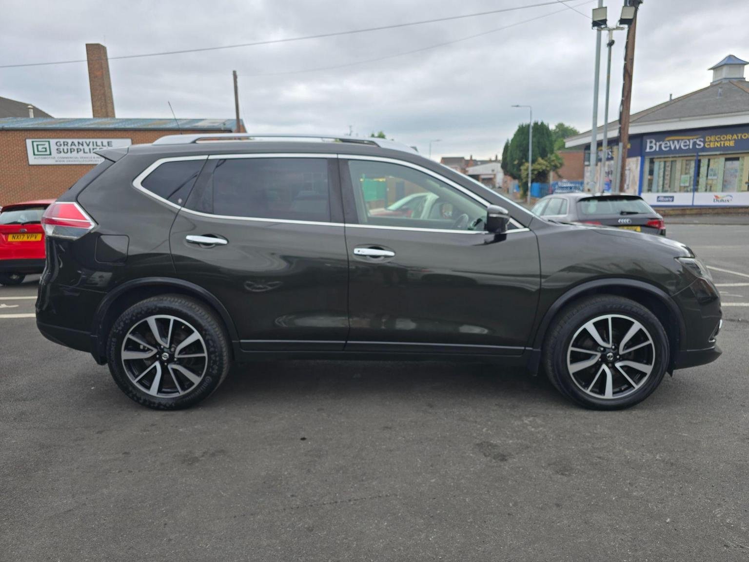 Nissan X Trail