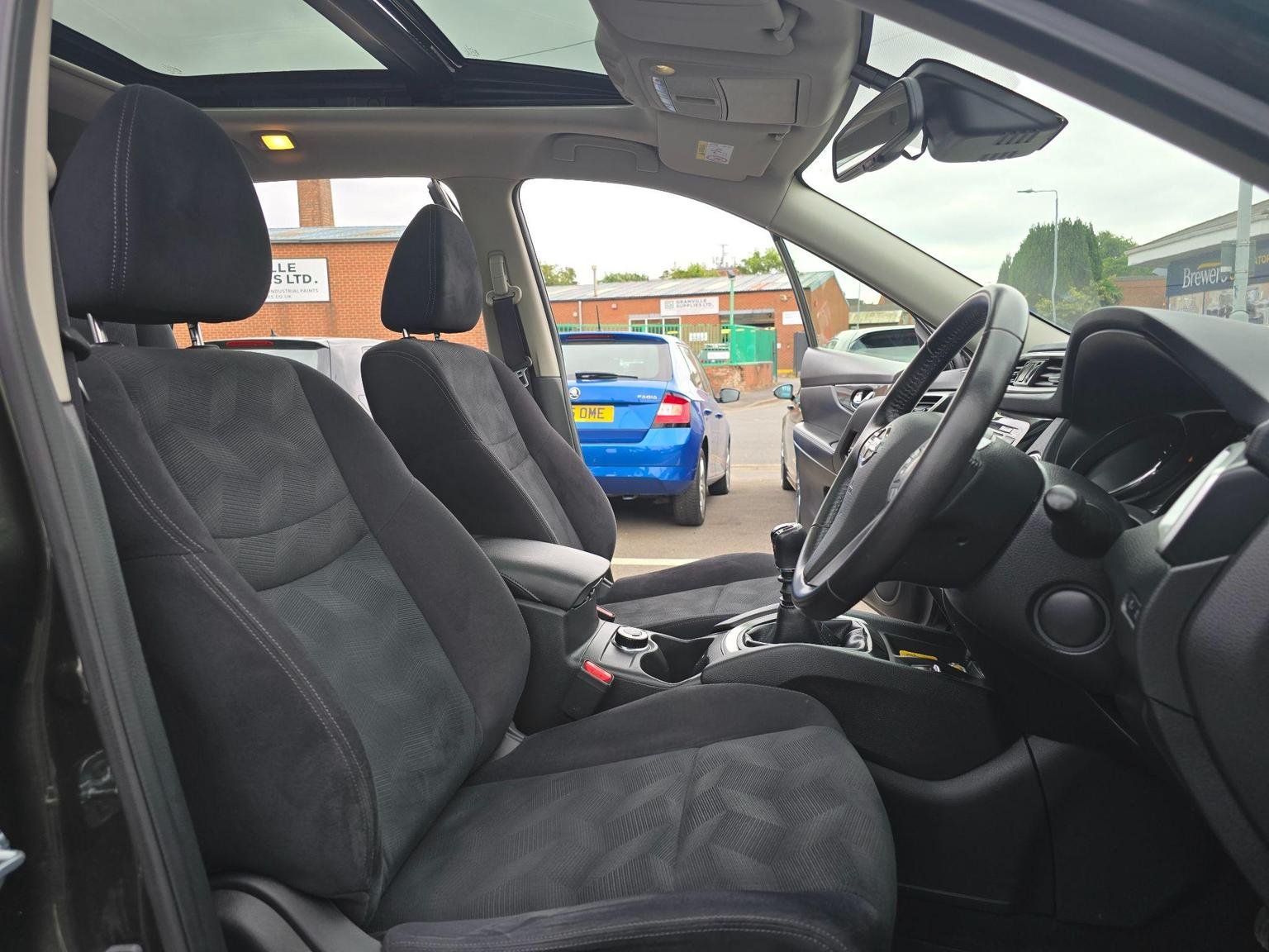 Nissan X Trail