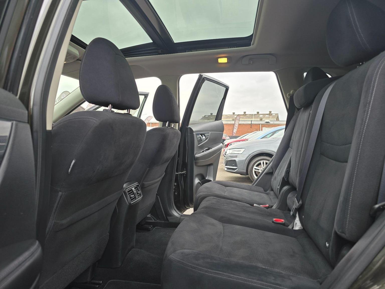 Nissan X Trail
