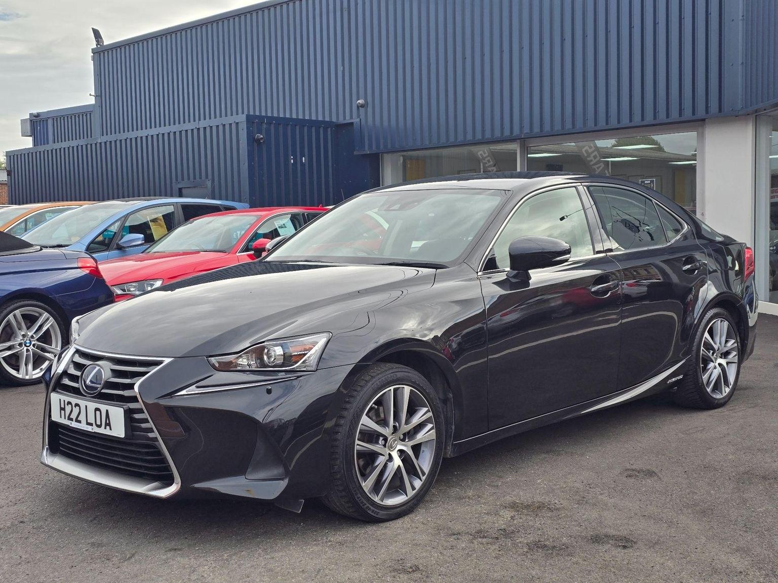 Lexus IS