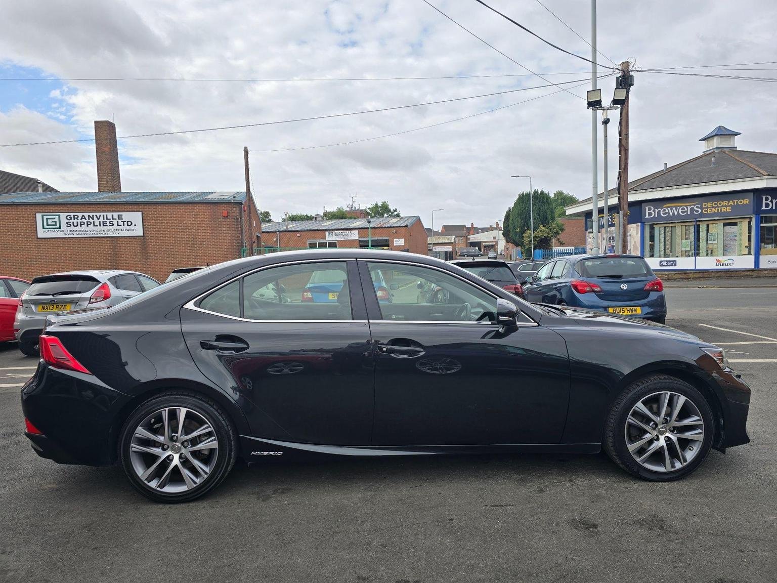 Lexus IS