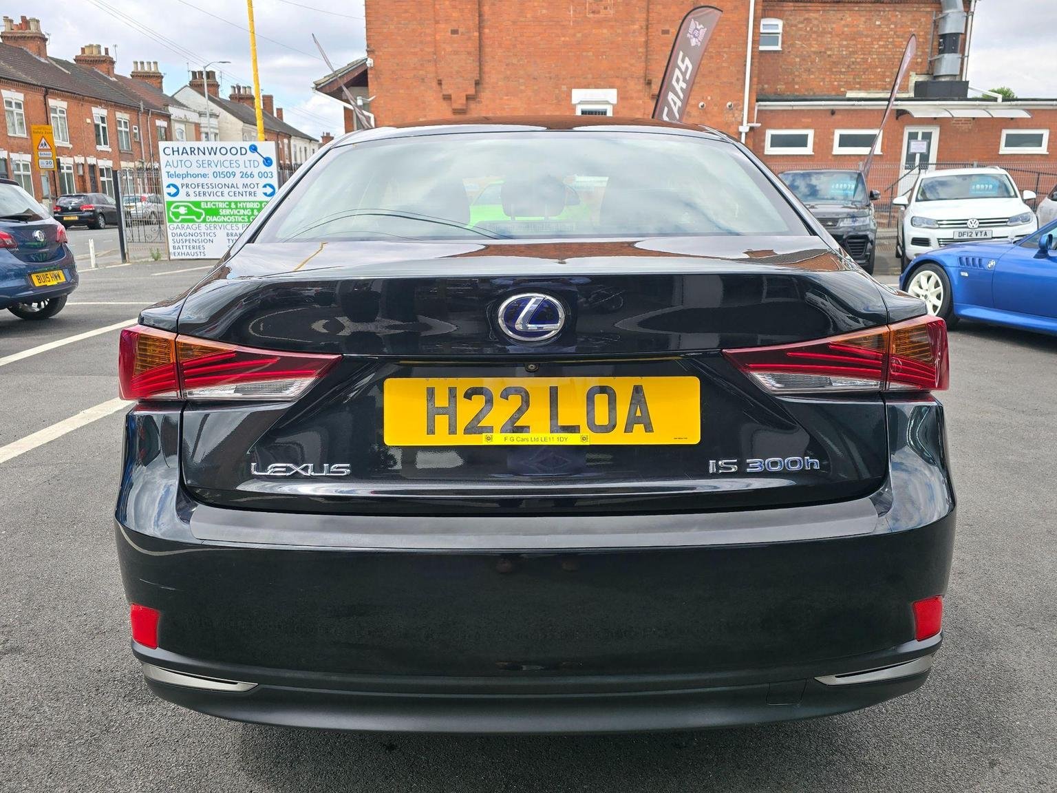 Lexus IS