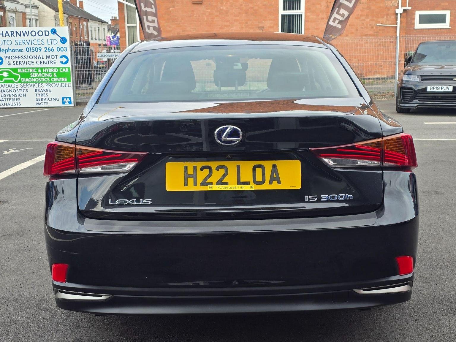 Lexus IS