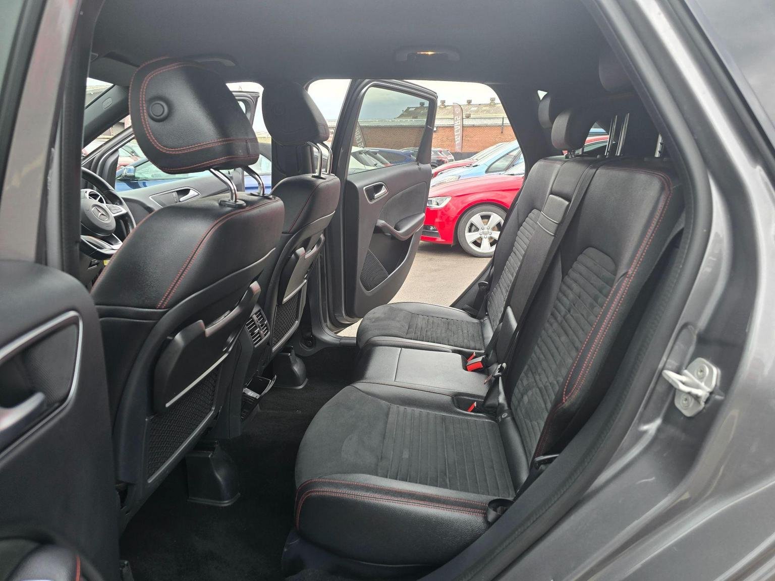 Mercedes Benz B Class