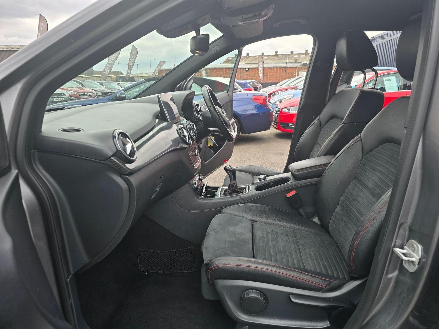Mercedes Benz B Class