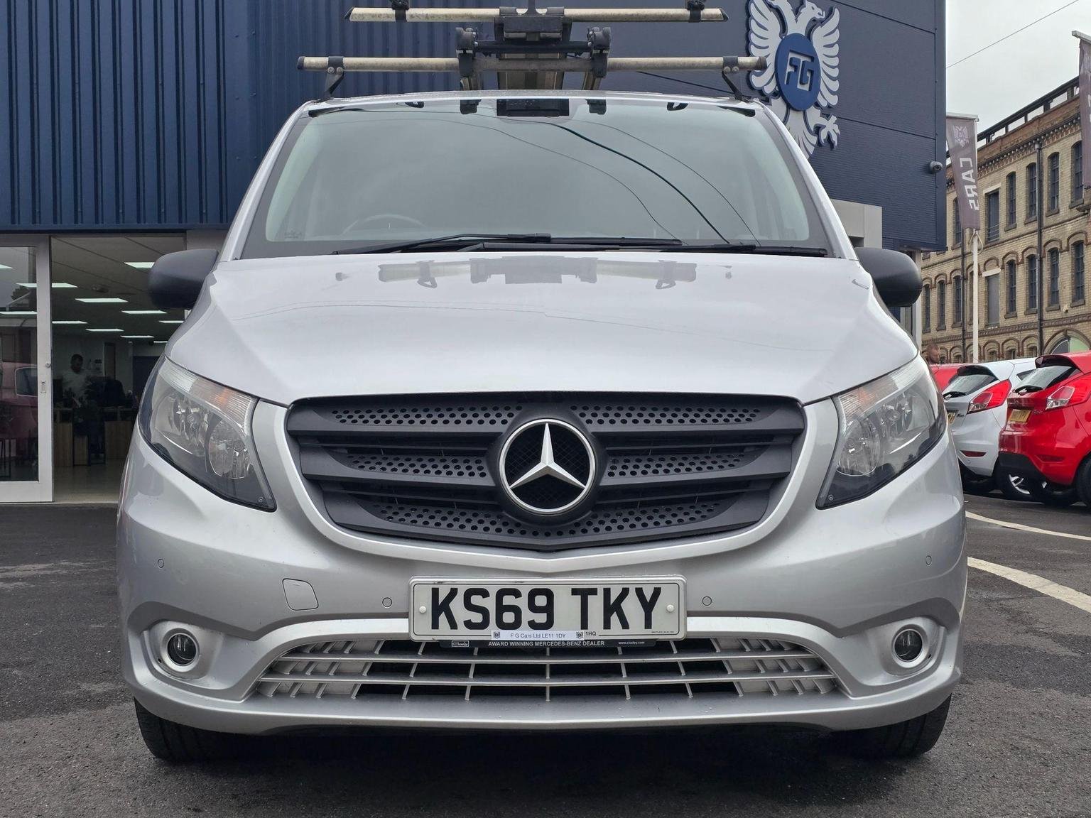 Mercedes Benz Vito