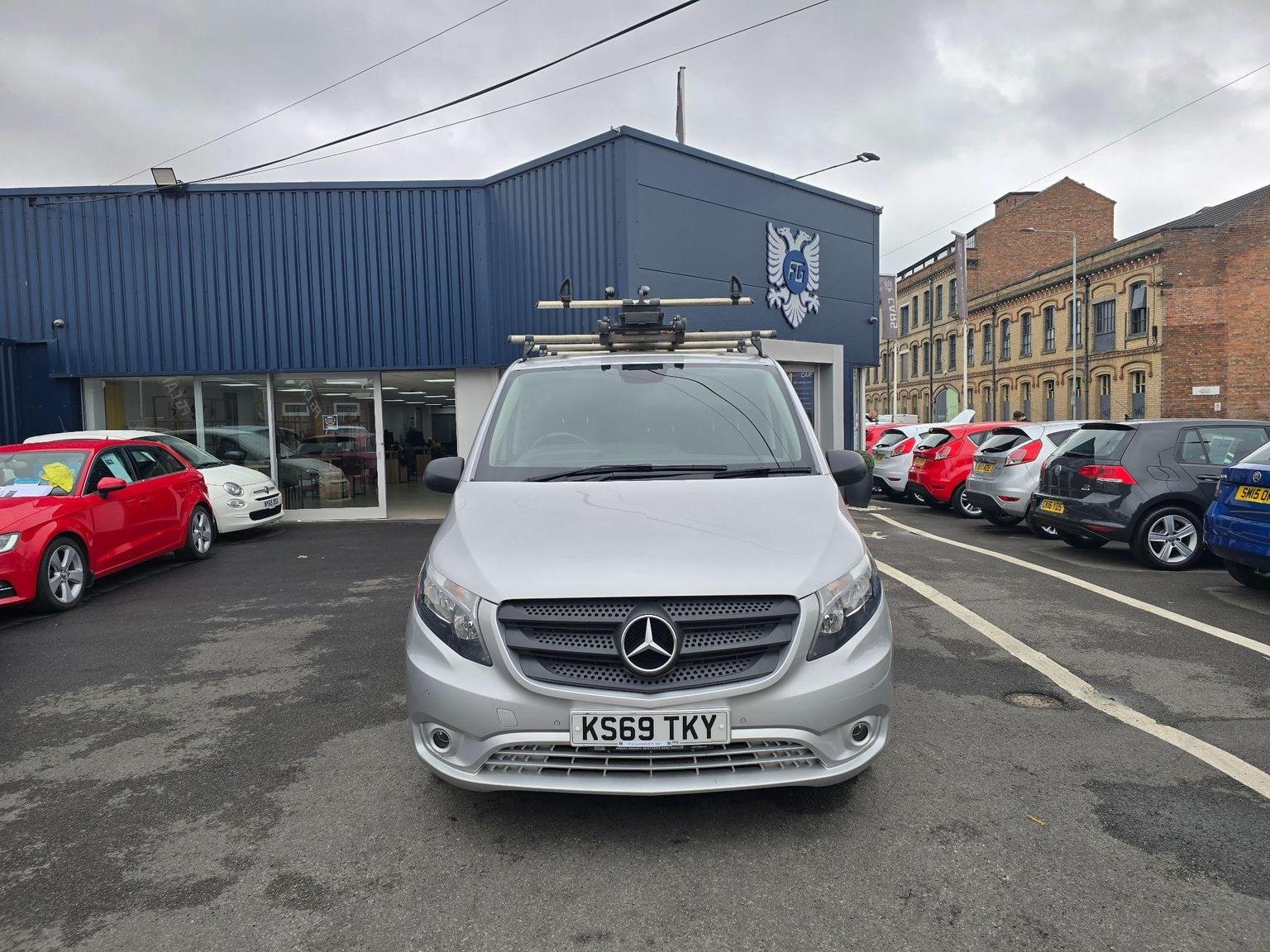 Mercedes Benz Vito