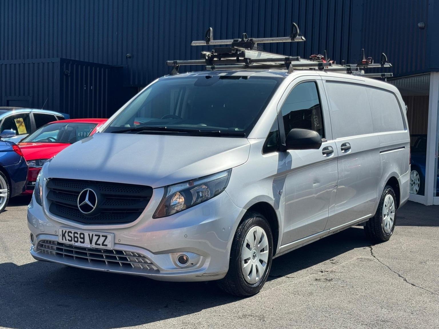 Mercedes Benz Vito