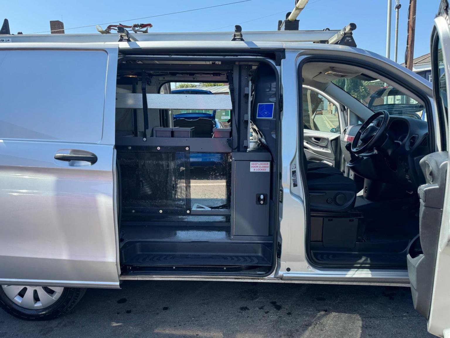 Mercedes Benz Vito