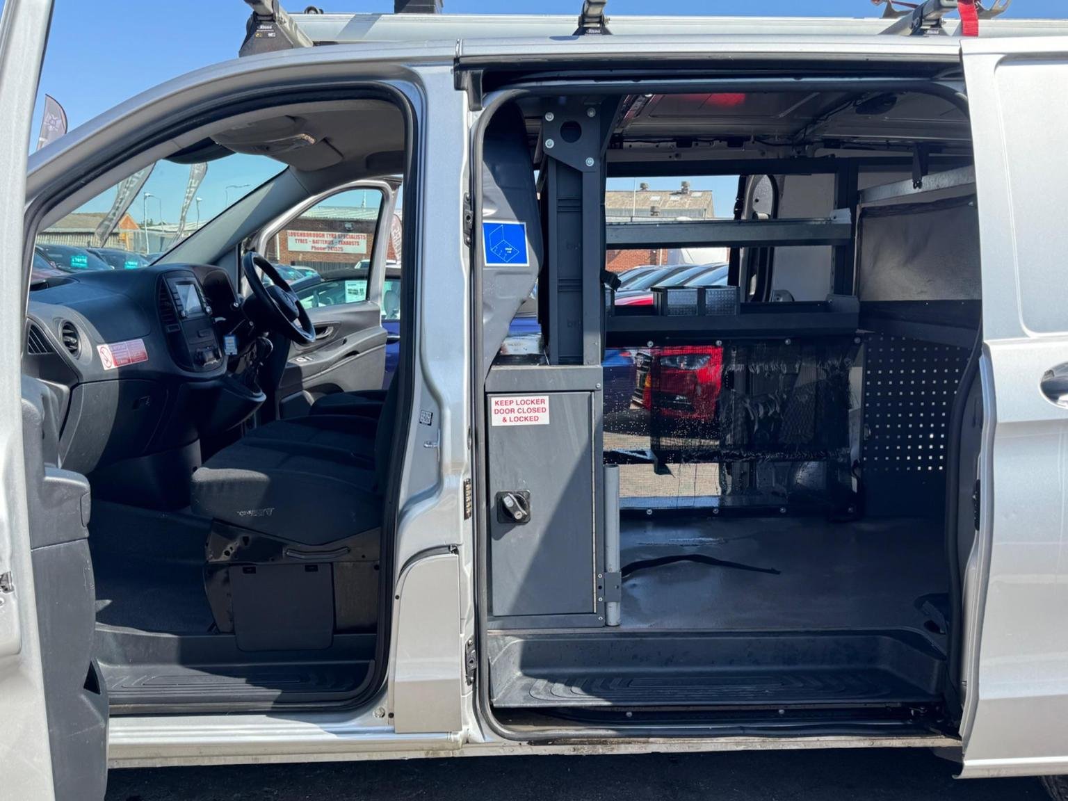 Mercedes Benz Vito