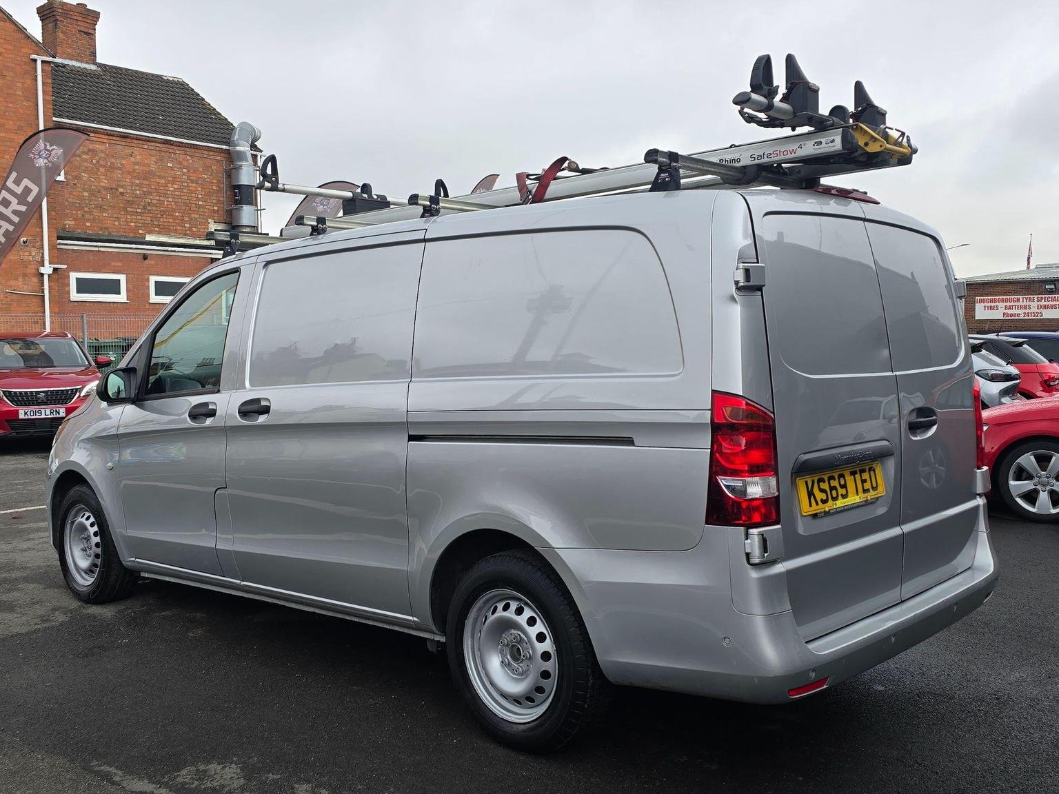 Mercedes Benz Vito