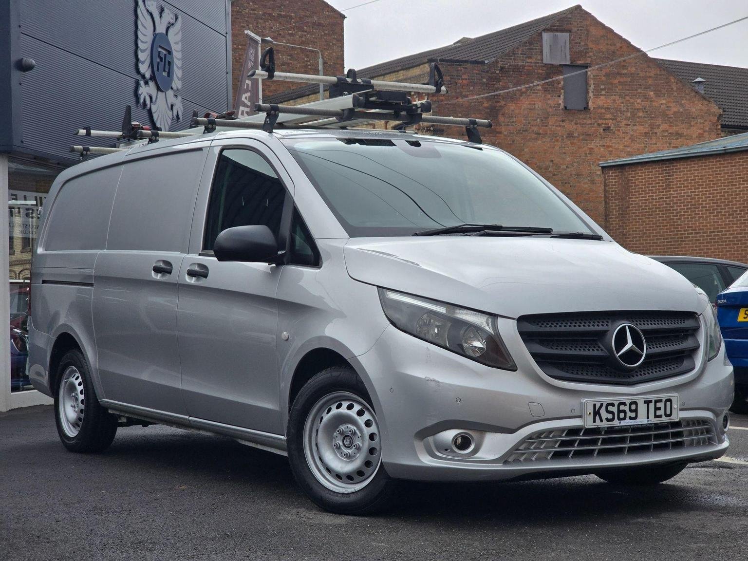 Mercedes Benz Vito