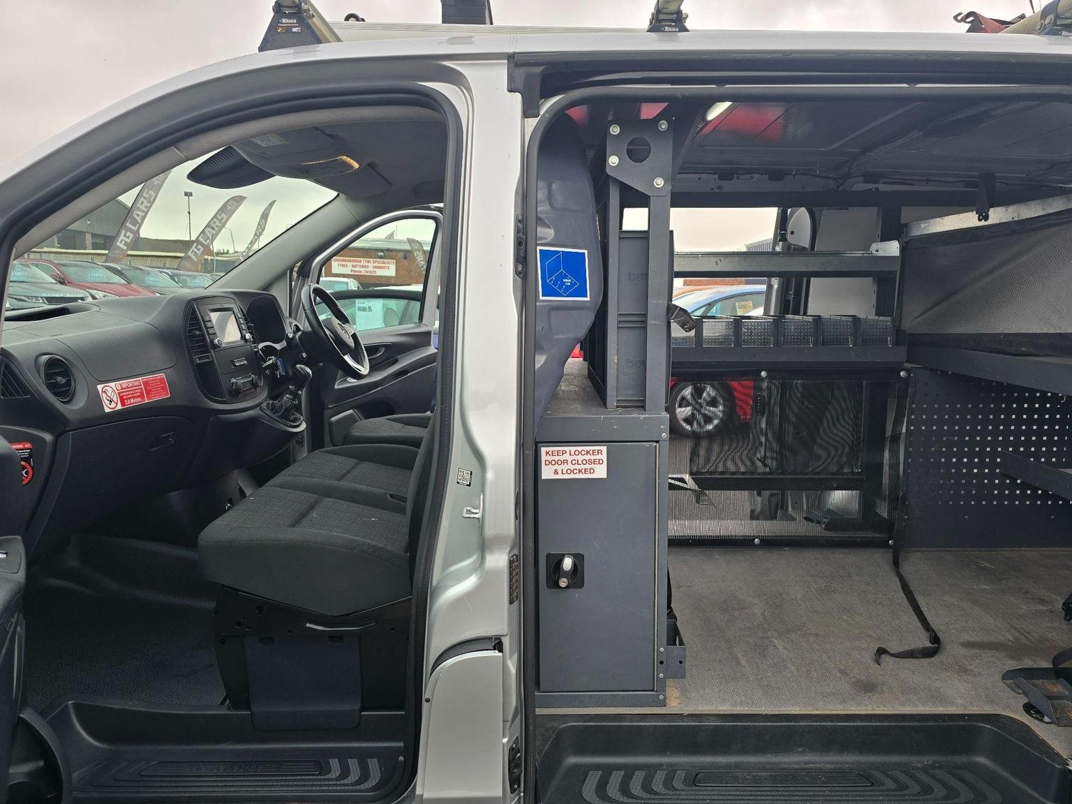 Mercedes Benz Vito