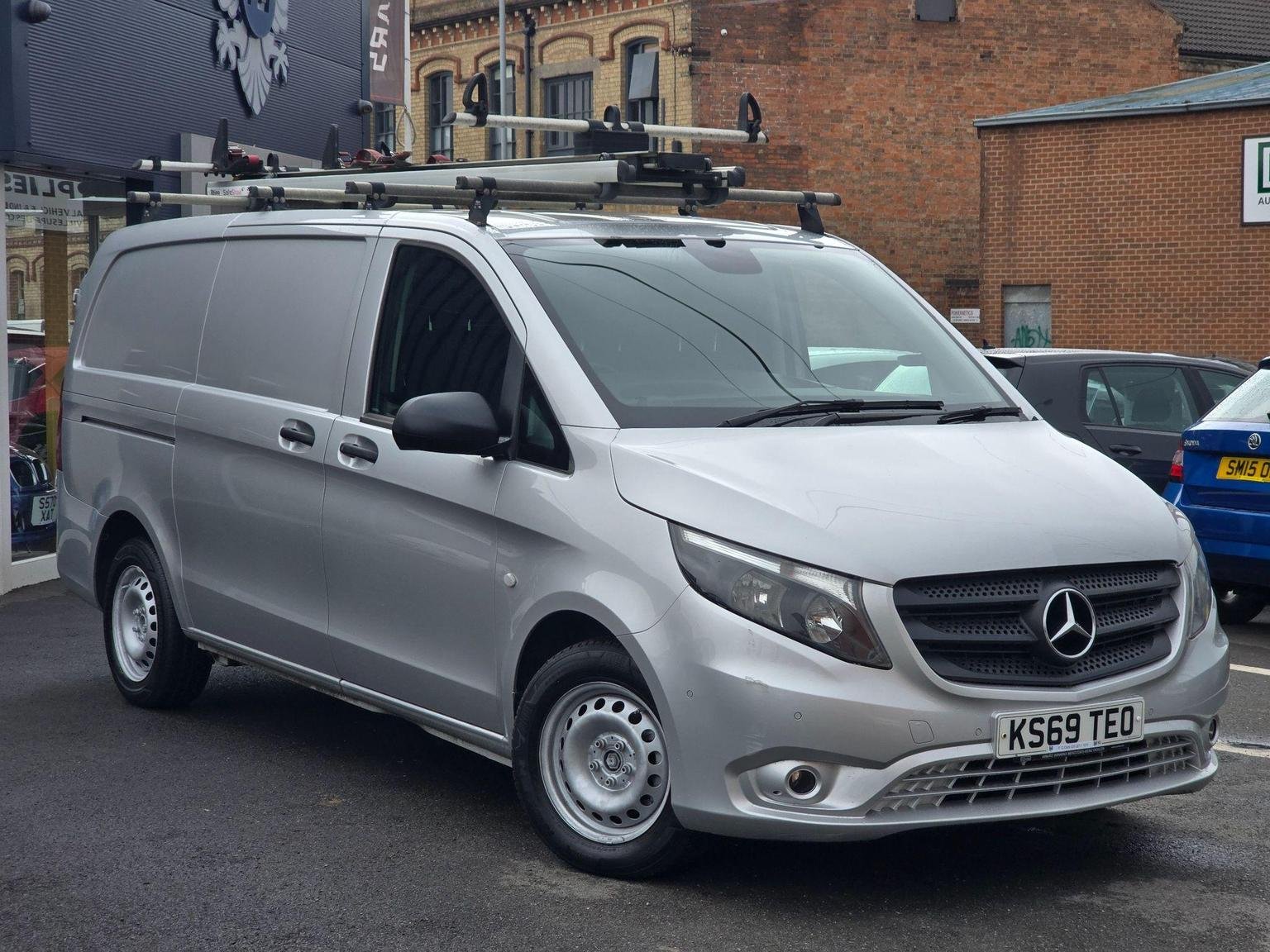 Mercedes Benz Vito
