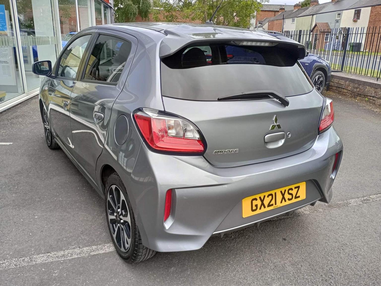 Mitsubishi Mirage