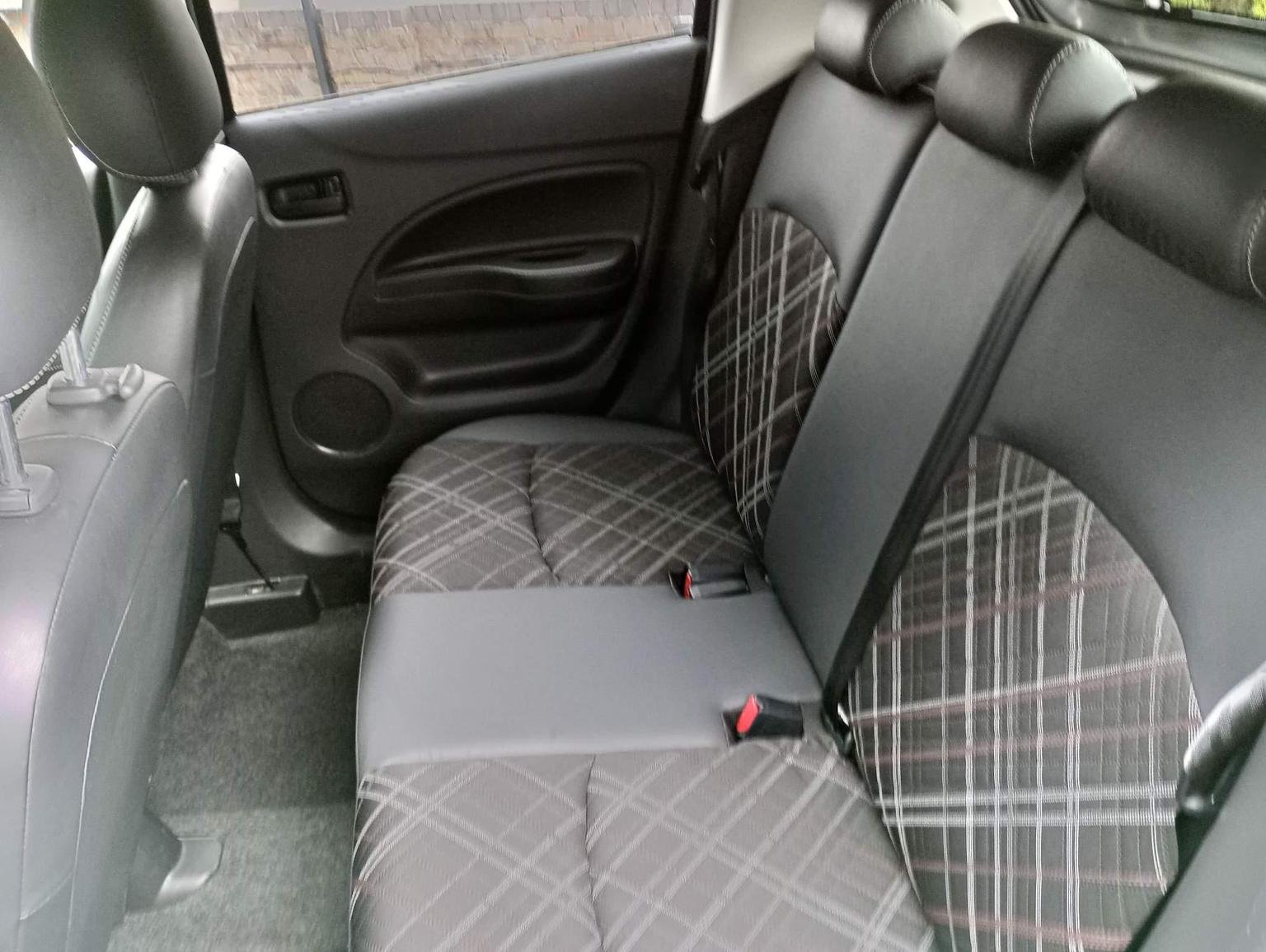 Mitsubishi Mirage