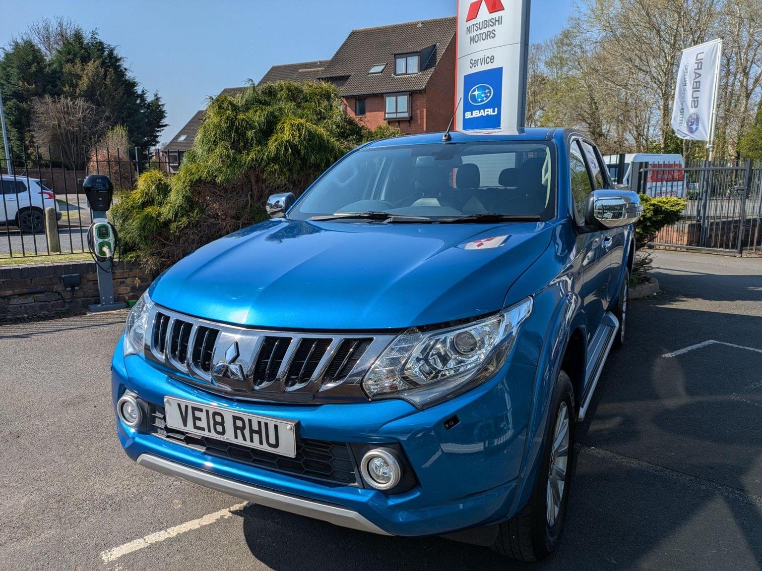 Mitsubishi L200