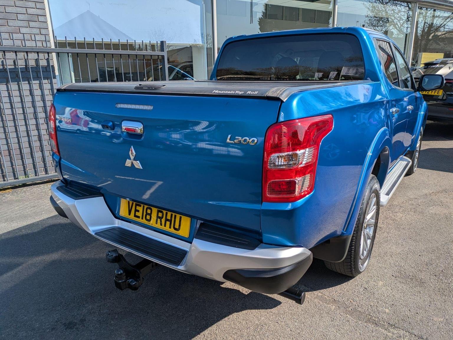 Mitsubishi L200
