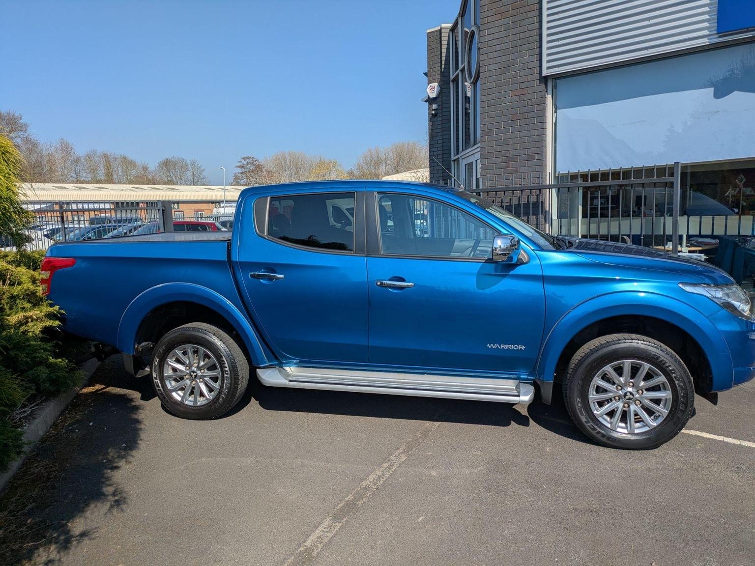 Mitsubishi L200