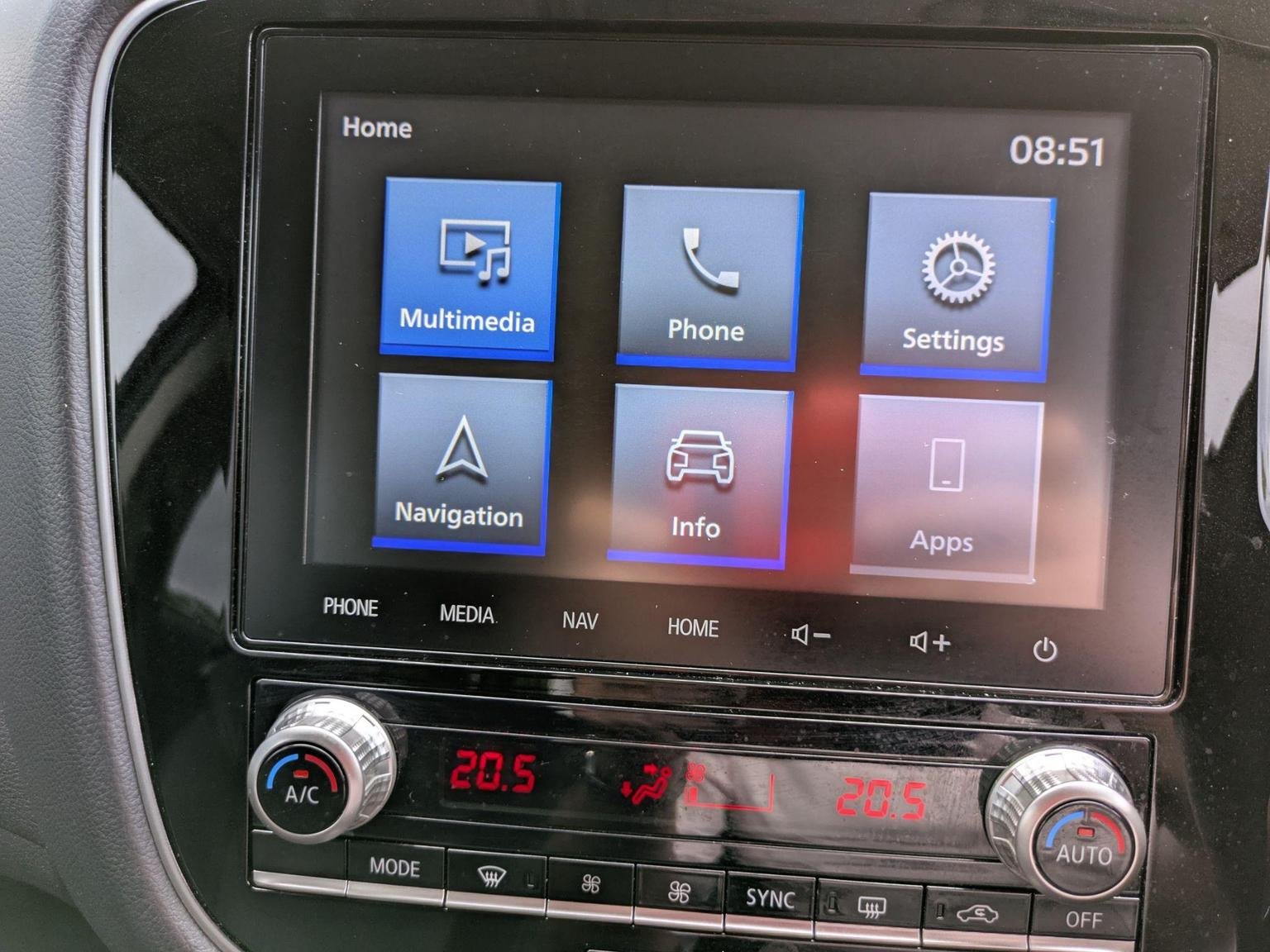 Mitsubishi Outlander